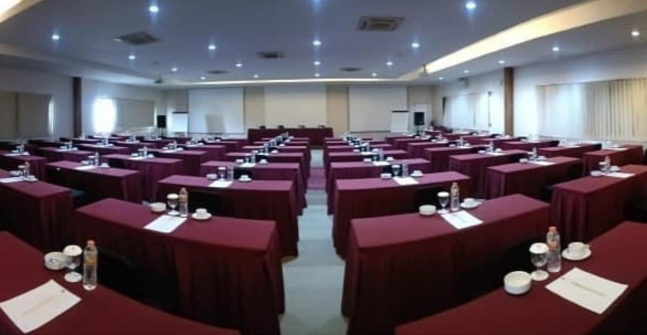 Hotel Arjuna Yogyakarta Exterior foto