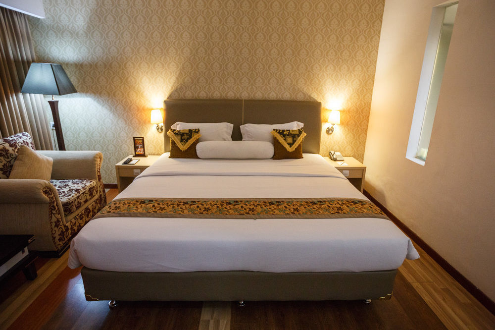 Hotel Arjuna Yogyakarta Exterior foto