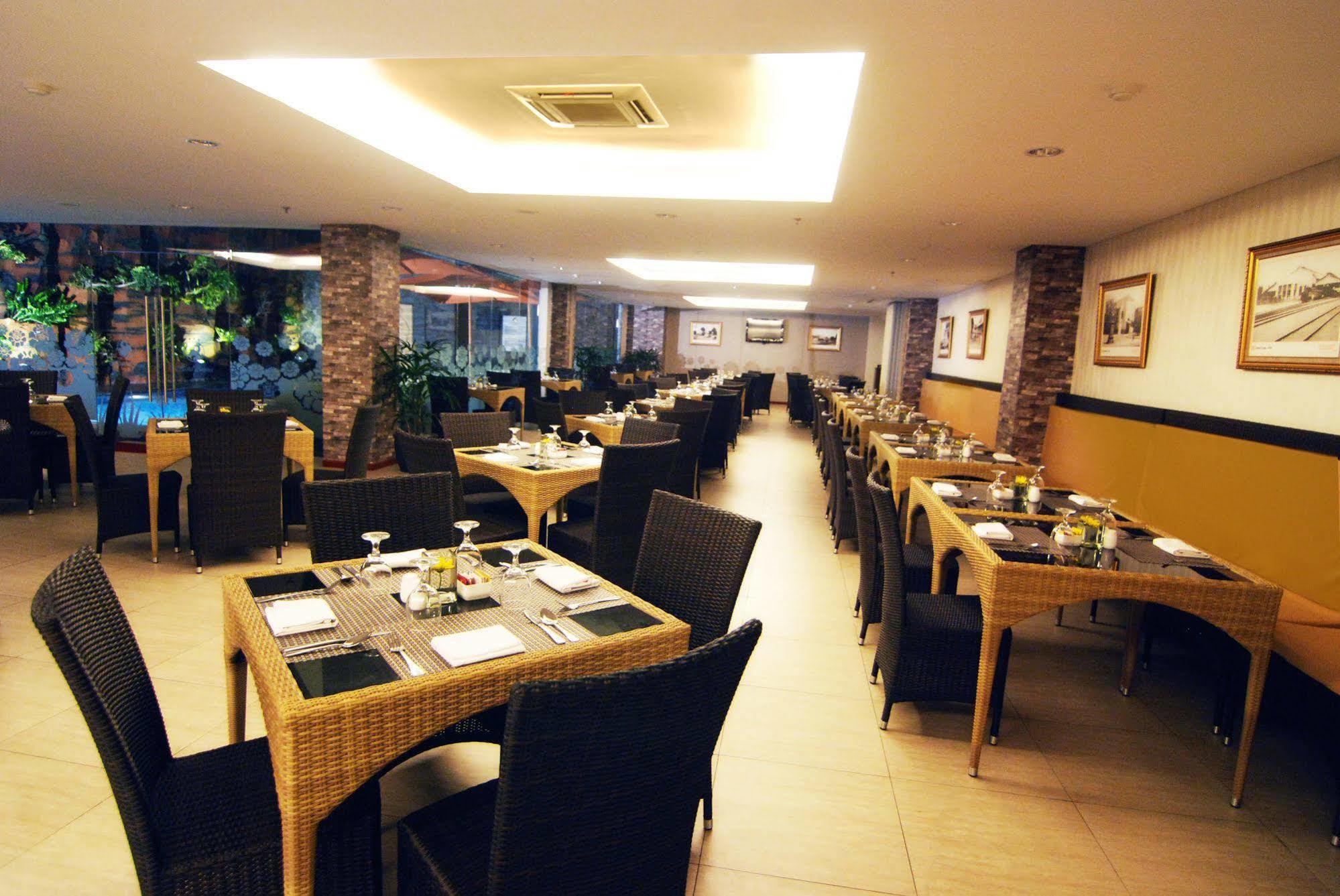 Hotel Arjuna Yogyakarta Exterior foto